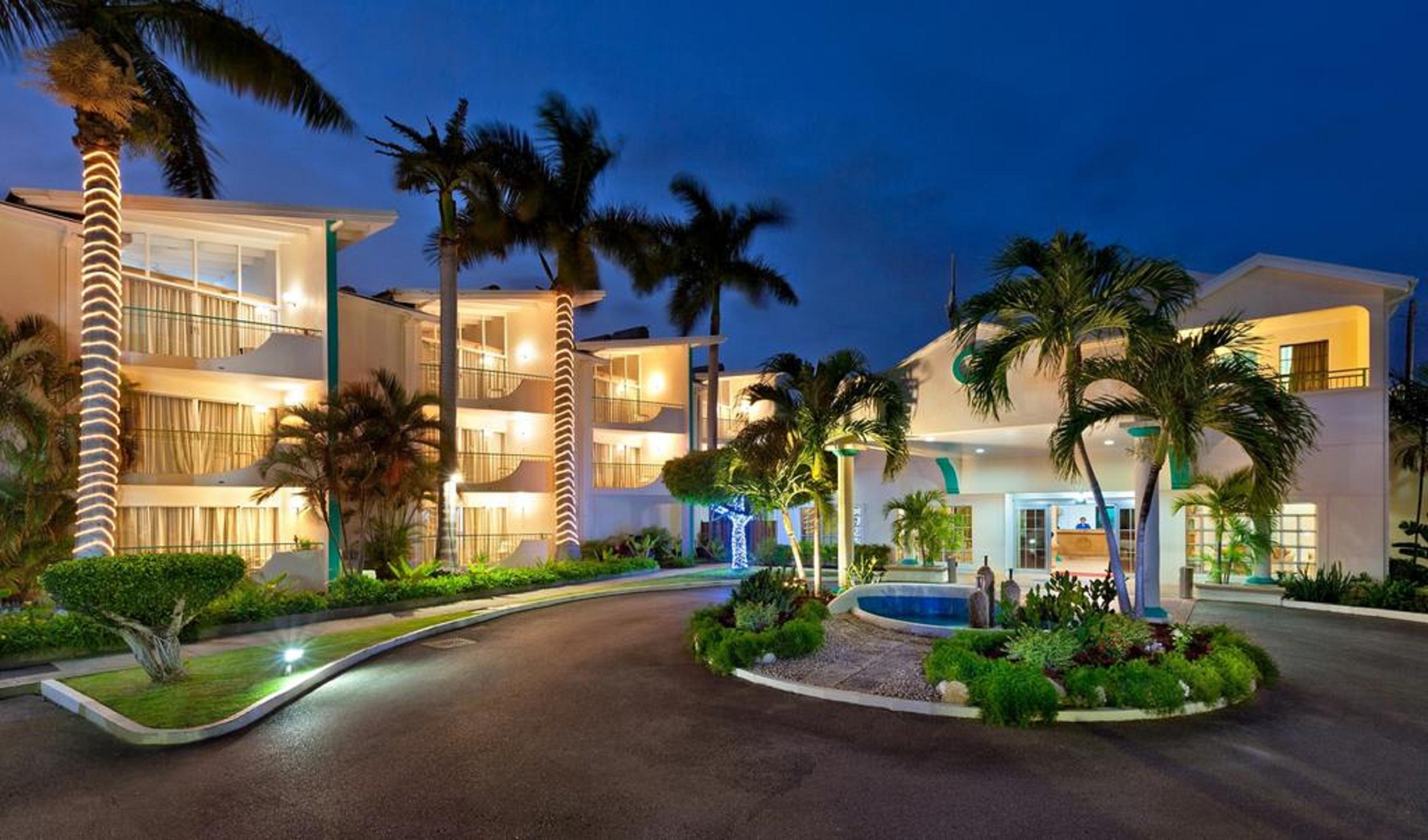 Blue Horizon Hotel Rockley Buitenkant foto