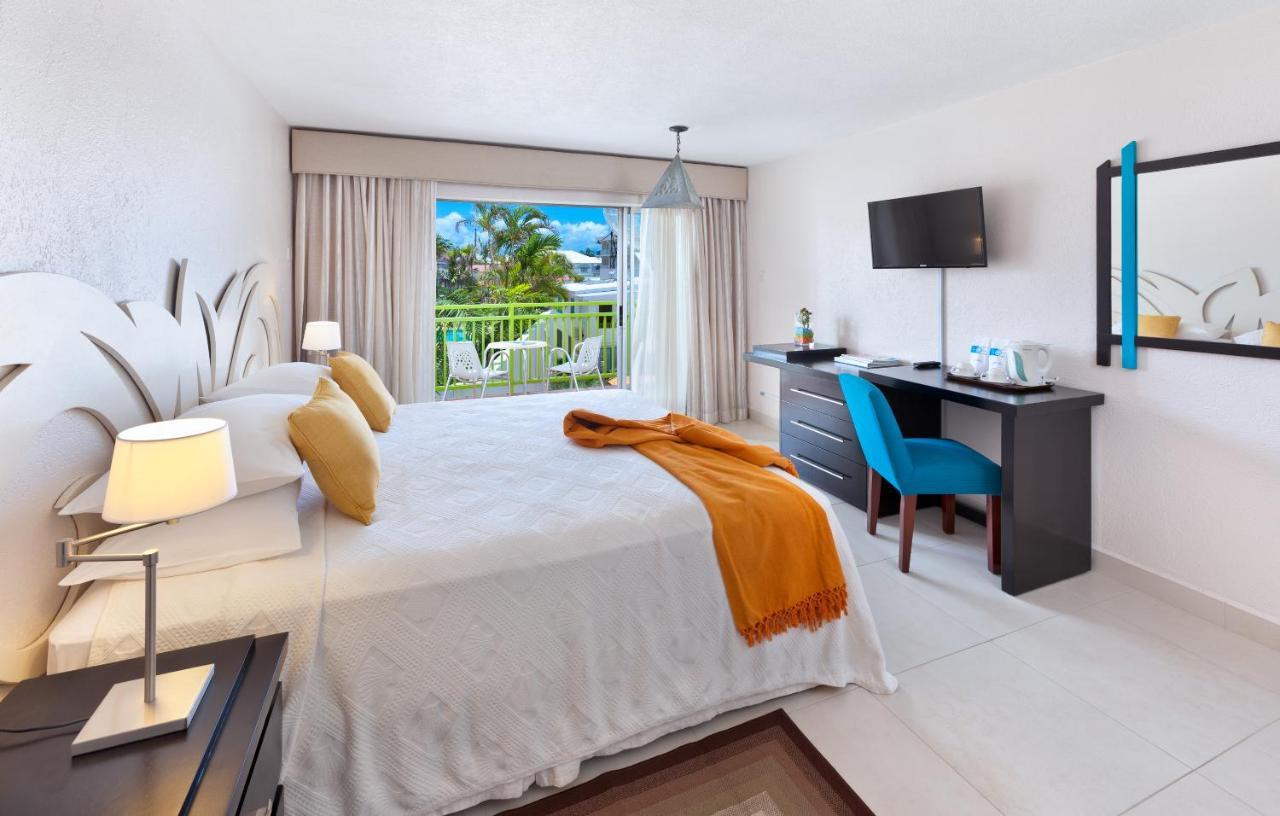 Blue Horizon Hotel Rockley Buitenkant foto