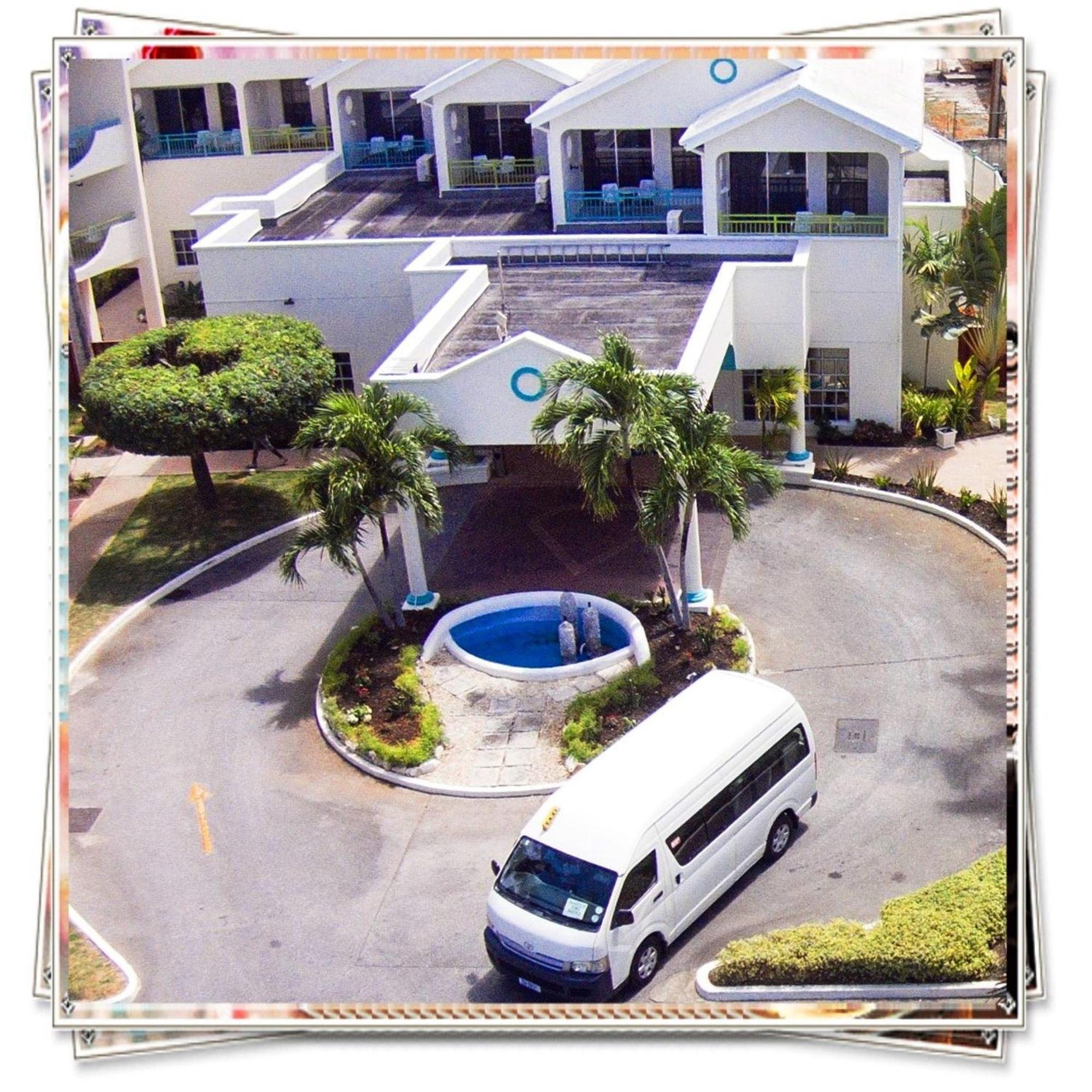 Blue Horizon Hotel Rockley Buitenkant foto